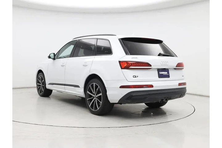 $31998 : Audi Q7 2021 AWD quattro Pre image 2