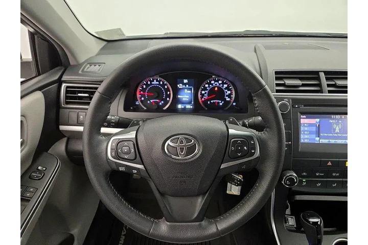 $23998 : Toyota Camry 2017 SE 4dr Sed image 10