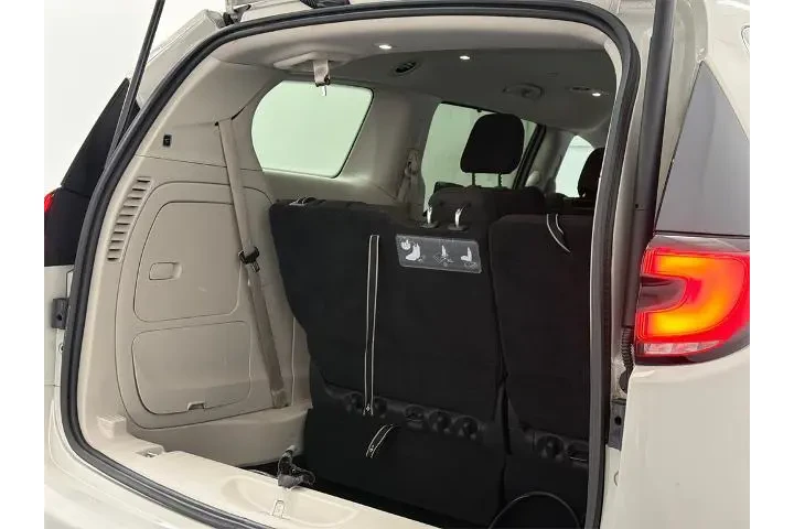 $25000 : Chrysler Pacifica Hybrid 202 image 6