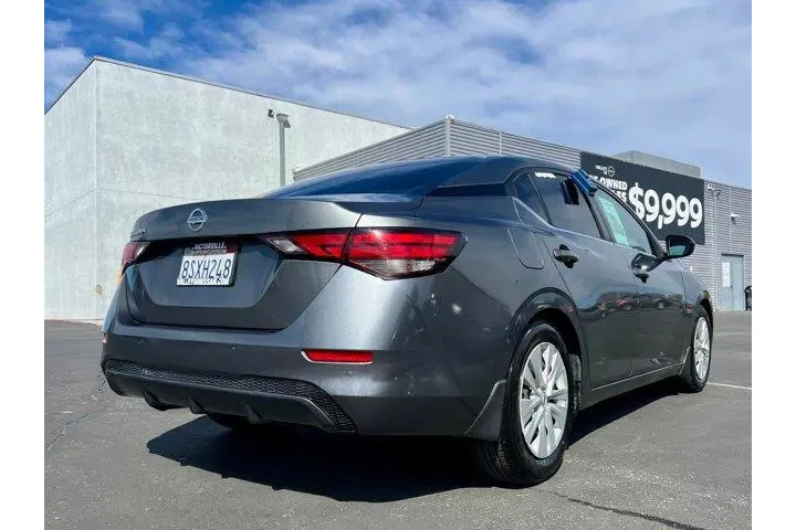 $13997 : Nissan Sentra 2020 S 4dr Sed image 4