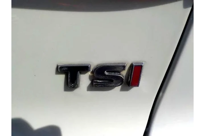$9989 : 2018 Jetta 1.4T SE 6A image 9