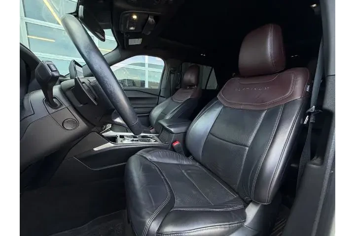 $27347 : Ford Explorer 2021 AWD Plati image 5