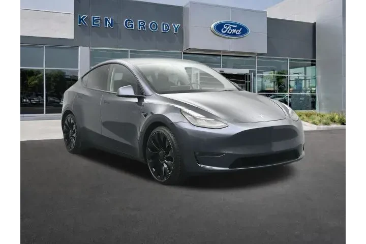 $31800 : Tesla Model Y 2022 AWD Perfo image 1
