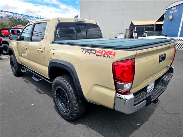 $35995 : 2017 Tacoma image 3