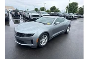 $29000 : Chevrolet Camaro 2023 LT 2dr thumbnail