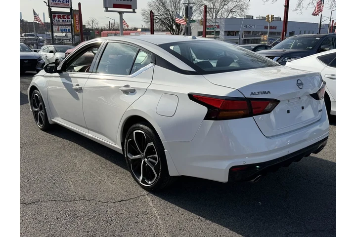 $23190 : Nissan Altima 2024 AWD 2.5 S image 5