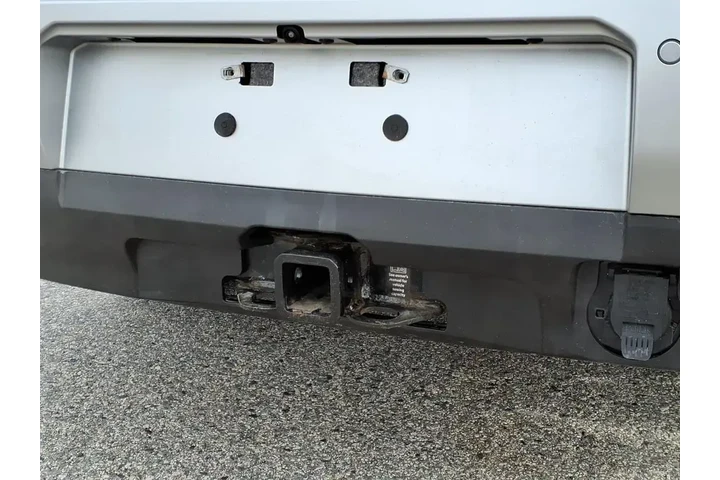 $29900 : Nissan Pathfinder 2022 AWD S image 6