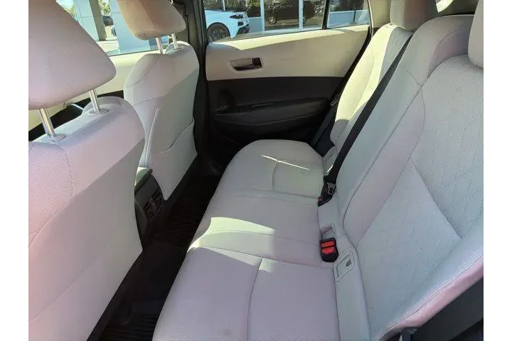 $25799 : Toyota Corolla Cross 2024 L image 8