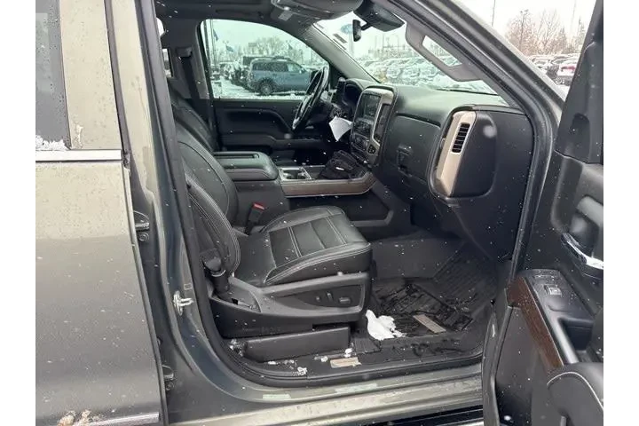 $33000 : GMC Sierra 1500 2018 4x4 Den image 10