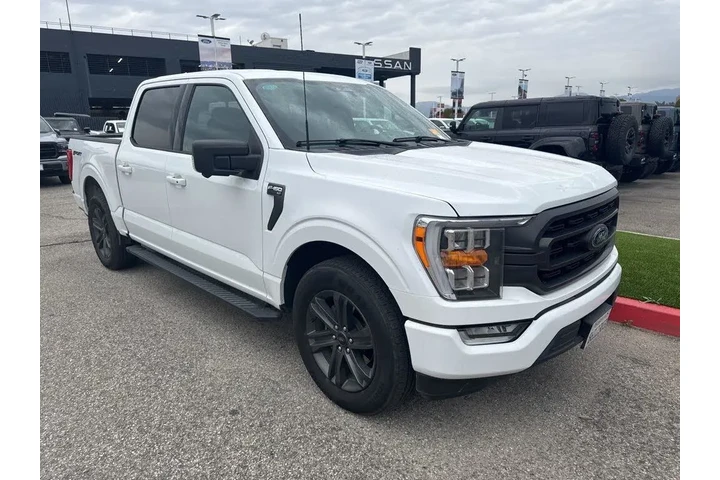$31615 : Ford F-150 2023 4x2 XL 4dr S image 1