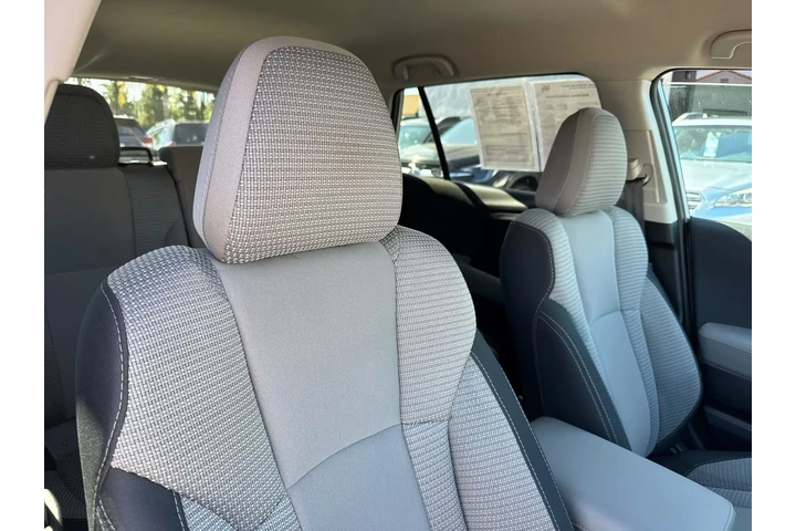 $27495 : Subaru Outback 2025 AWD Prem image 10