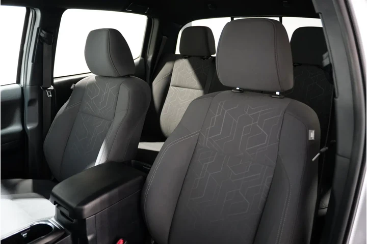 $32835 : 2019 Tacoma 4WD TRD Off Road image 10