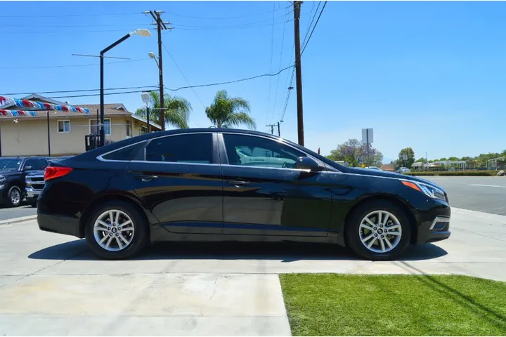 $9995 : Used 2015 Sonata 4dr Sdn 2.4L image 6