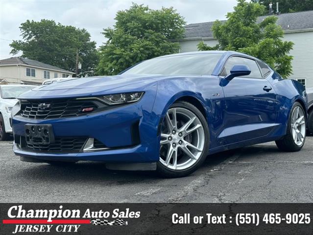 Used 2022 Camaro 2dr Cpe LT1 image 4