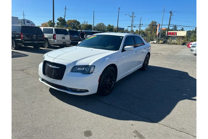 $14980 : 2019 300 300S AWD image 6