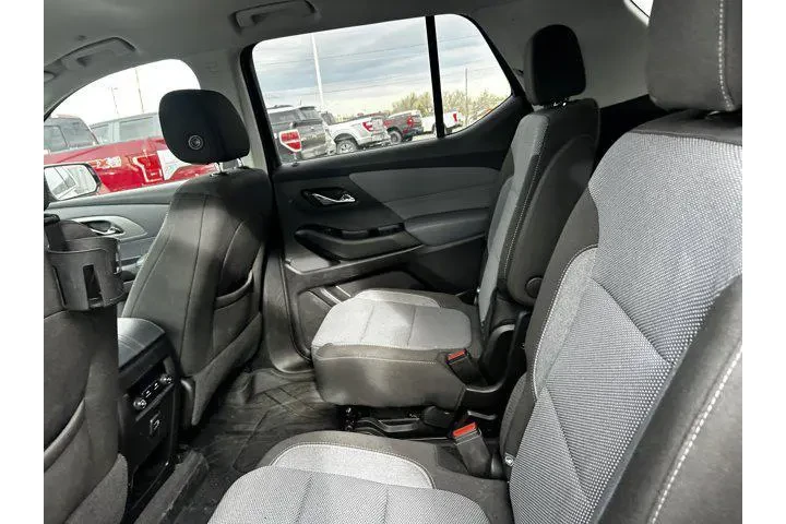 $23624 : Chevrolet Traverse 2020 4x4 image 10