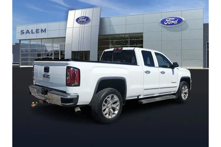 $23990 : GMC Sierra 1500 2018 4x4 SLT image 3