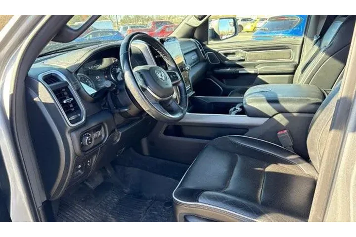 $32984 : Ram 1500 2020 4x4 Laramie 4d image 7