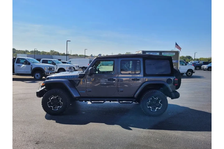 $30400 : Jeep Wrangler Unlimited 2021 image 7