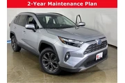 Gold Certified2023 RAV4 Hybri en Madison