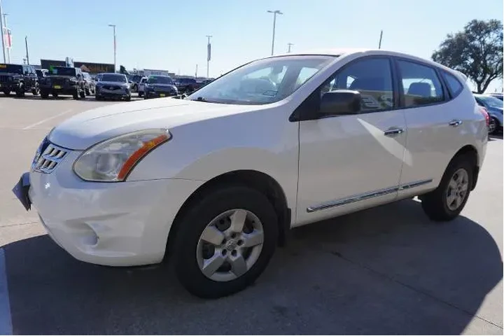 $9988 : Nissan Rogue 2013 S 4dr Cros image 3