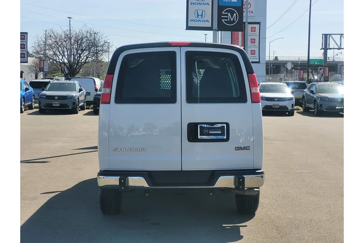 $24798 : GMC Savana 2023 2500 3dr Car image 6