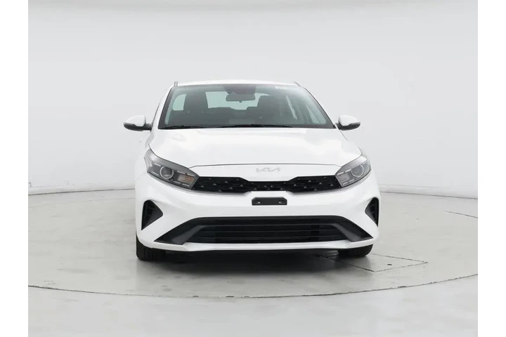 $18998 : Kia Forte 2023 LXS 4dr Sedan image 5