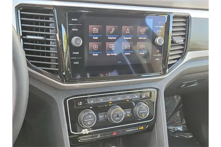 $32205 : Volkswagen Atlas 2023 V6 SE image 8