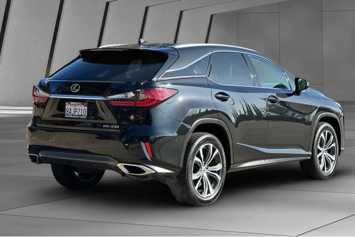 $30900 : Lexus RX 350 2017 4dr SUV image 4