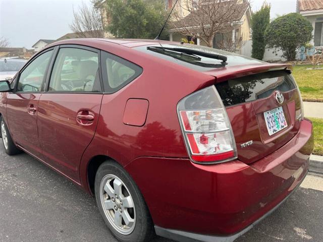 $6000 : 2005 Prius image 3