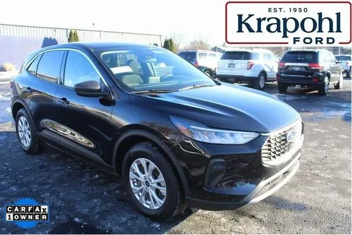 $23565 : Ford Escape 2023 AWD Active image 1