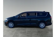 $35018 : Chrysler Pacifica 2024 Touri thumbnail