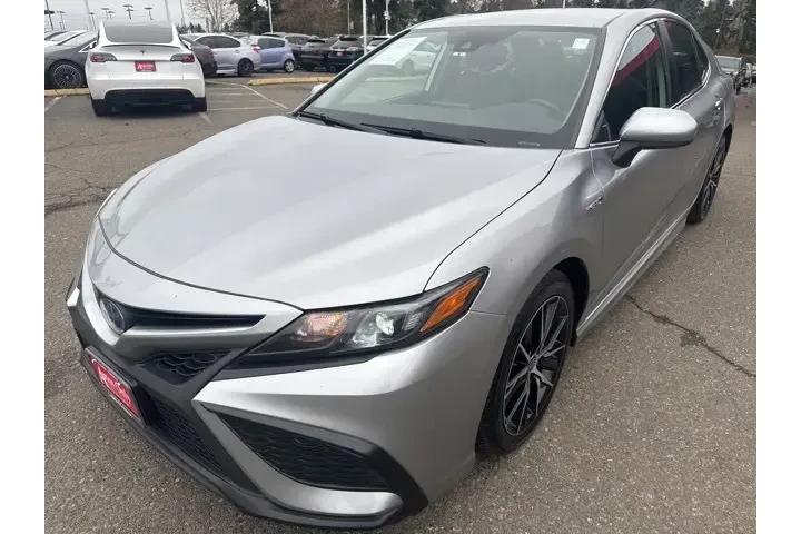$22999 : Toyota Camry Hybrid 2021 SE image 1