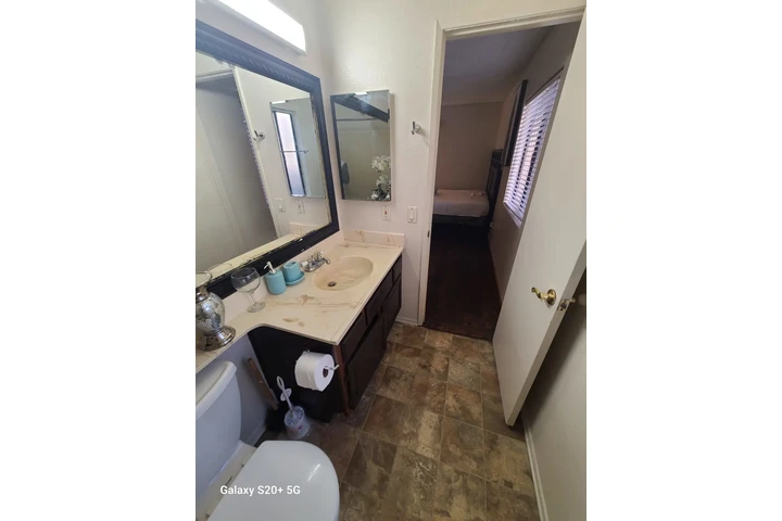 $1200 : Cuarto en renta Baldwin Park image 2