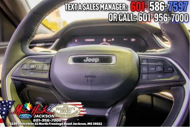 $37995 : Jeep Grand Cherokee 2024 4x4 image 9