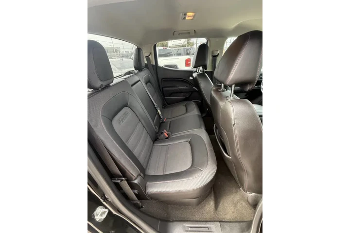 $16995 : 2015 GMC Canyon SLE image 6