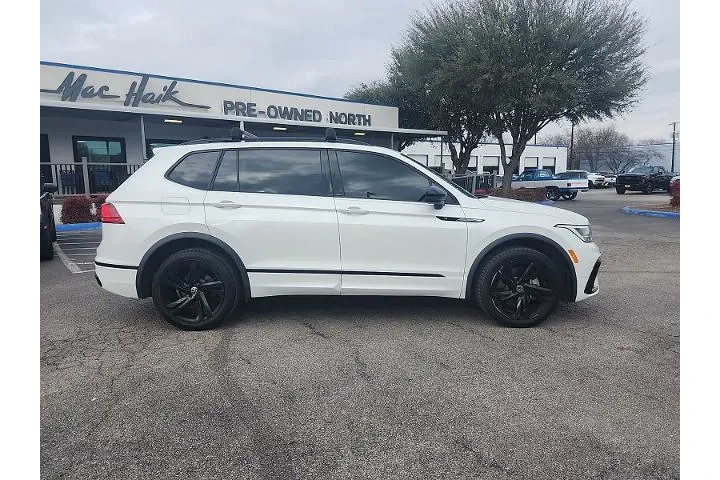 $24997 : Volkswagen Tiguan 2023 SE R- image 2