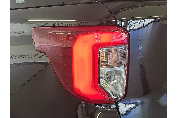 $36499 : Ford Explorer 2021 AWD ST 4d image 10