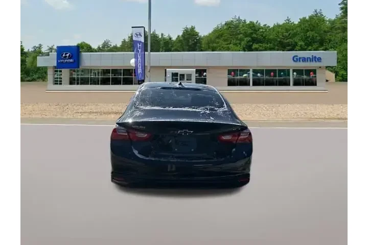 $10990 : Chevrolet Malibu 2017 LT 4dr image 9