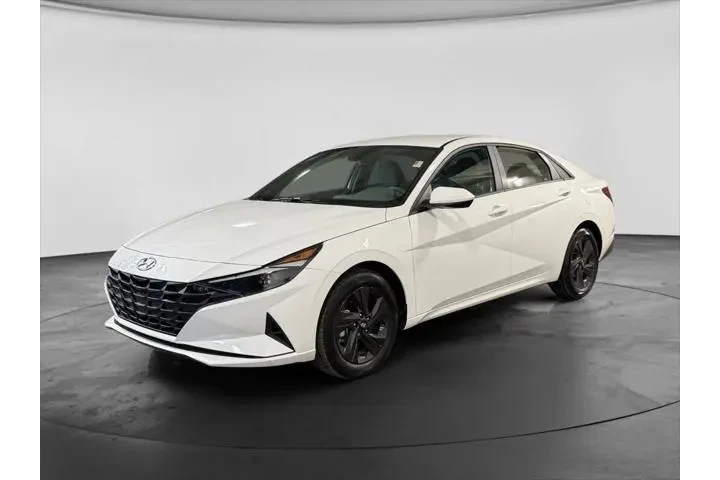 $20725 : Hyundai ELANTRA 2023 SEL 4dr image 10