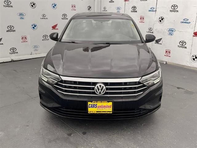 $14995 : Used 2019 Jetta R-Line Auto w image 8