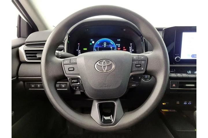 $30998 : Toyota Camry 2025 LE 4dr Sed image 10