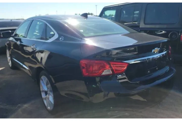 2016 Impala LTZ image 6