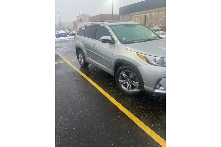 $23900 : Toyota Highlander 2018 AWD L image 4