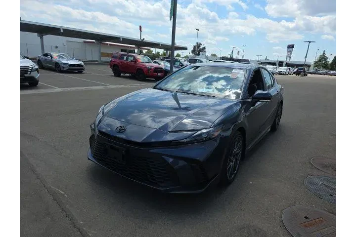 $36900 : Toyota Camry 2026 SE 4dr Sed image 3