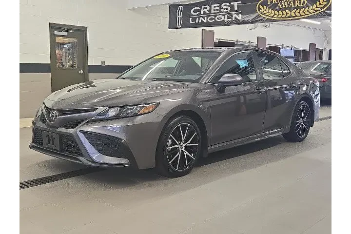 $24999 : Toyota Camry 2021 SE 4dr Sed image 3