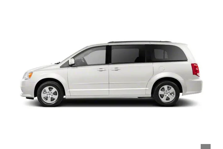 $7500 : Dodge Grand Caravan 2012 Cre image 2