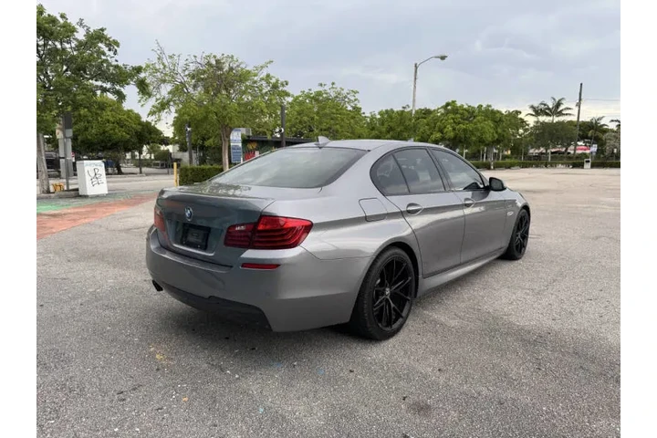 $18496 : 2014 BMW 5 Series 535d xDrive image 6