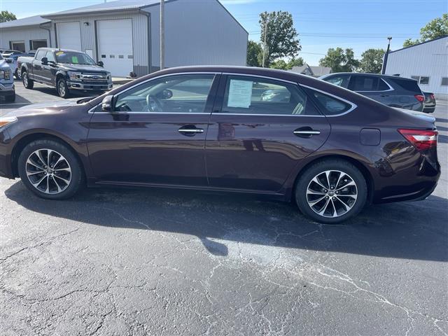 $21955 : 2018 Avalon XLE Sedan V-6 cyl image 8