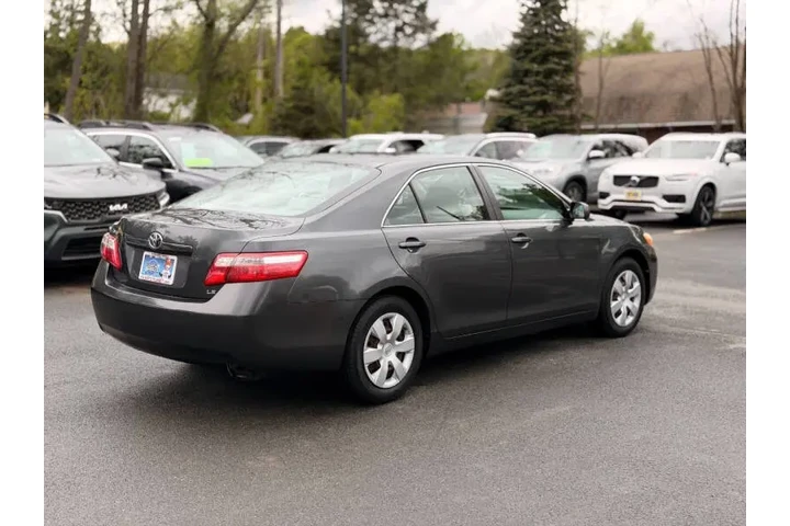 $12995 : 2007 Camry LE image 9